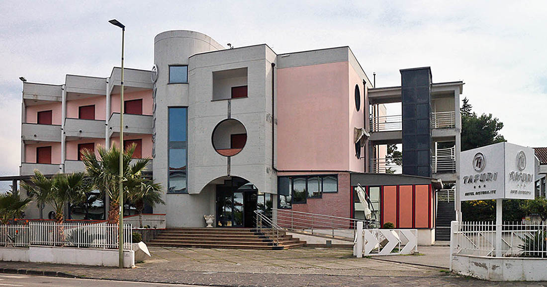 Tafuri Hotel